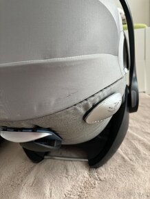 Vajičko a isofix základňa Cybex limitka Koi - 13