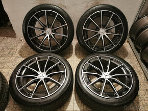 NOVÉ - Mercedes A / B / CLA - orig. 18" alu s pneu DOT 24 - 13