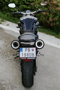 Yamaha MT01 - 13