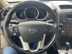 Kia Sorento 2,2 CRDi 4WD Activepro - 13