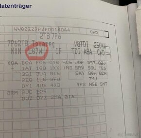 Predam VW Touarag V8, 4.2 TDi - 13