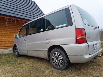 Mercedes Vito, mikrobus 7 miestne - 13