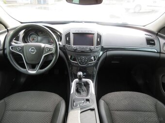 Opel Insignia 2.0 CDTI 130k Cosmo - 13