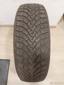 Kvalitné zimné pneu Falken Eurowinter - 215/65 r17 - 13