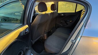 Opel Corsa E 1.4 66 kW Automat (23 500 km) - 13