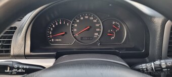 Suzuki Grand Vitara 2.0i 4x4 - 13