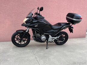 Honda NC700X rok 2012, 49000km, 35KW  1 rok záruka, - 13