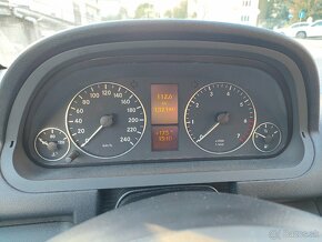 Mercedes A150 1.5 benzin 70kw Nová STK a EK 132500km - 13