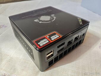 GMKtec K8 Plus AMD Ryzen 7 8845HS 32GB RAM 1TB SSD Win11 Pro - 13