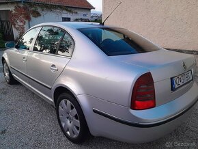 Predam Škoda Superb 2,5 114 kw tdi 6manual 6valcovi motor vý - 13