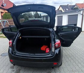 Mazda 3 2.0i Skyactiv G120KM 6MT - 13