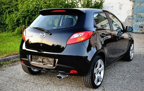 Mazda 2 1.3 16v benzin, velmi pekna - 13