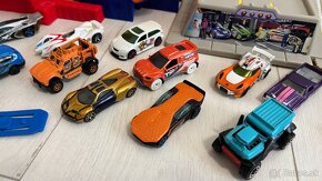 HOT WHEELS – sada  - dráha +autíčka - 13