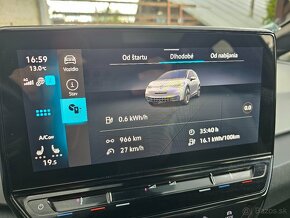 VW ID 3 Performance Upgrade 58kWh, 150kW, Panoráma, IQ Light - 13