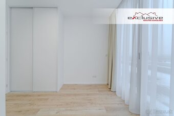 4 IZBOVY PENTHOUSE 91M2,HRUŠKOVÁ–PO,3/3p.,78M2 TERASY,2xPARK - 13