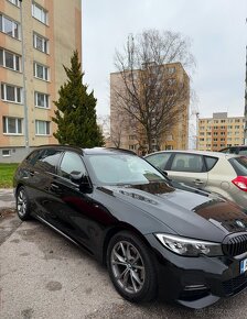 BMW 320D mHEV XDRIVE rv 2022 ,MPACKET MSPORT,ZÁRUKA 05/2025 - 13