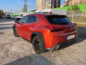 Lexus UX 250h 4x4 F-sport - 13