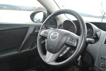 Mazda 3 2,2 MRZ- CD Exclusive,209 000km, 110kW, 6 st. manuál - 13