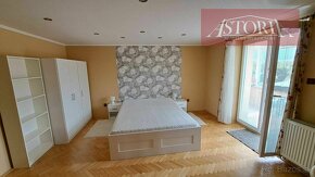 veľký 2,5-izb. byt (76 m²) s balkónom -Martin-Ul. Komenského - 13