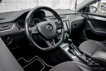 Škoda Octavia Combi 2.0 TDI Elegance/Style DSG Automat - 13