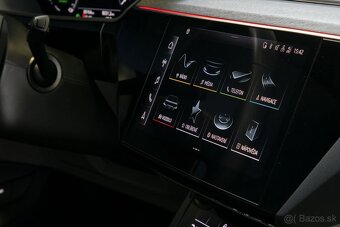 Audi e-tron 55 300kW S-line ACC Tažné B&O Digital LED Matrix - 13