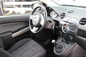 Mazda 2 1.3i CE Pro - 13