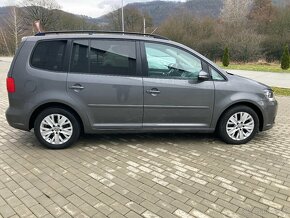 Volkswagen Touran 2.0TDI 7 miest - 13