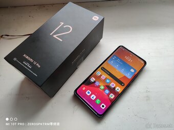 Xiaomi 12 PRO 5G 12GB RAM/256GB ROM - 13