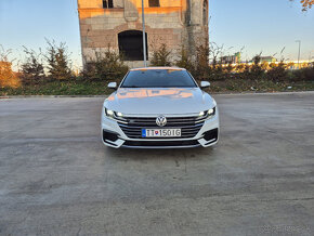 Volkswagen Arteon 2.0 TDI R-Line DSG - 13