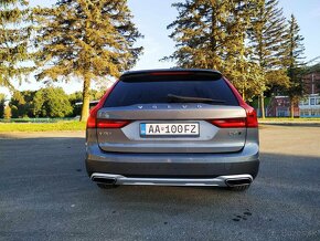 Volvo V90 Cross Country 4x4 - 13