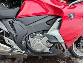 Honda VFR 1200 FD ABS DCT r.v. 2012 - 13