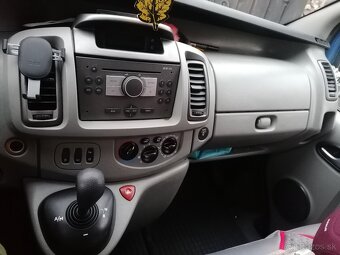 Vivaro, traffic,2010,2,5cdti,107kw,234 135km,AT,long verzi - 13