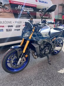 YAMAHA MT-09 SP 2024 - 13