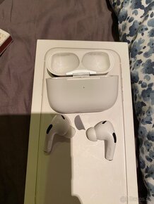 Apple AirPods Pro 2 - 13