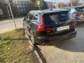 Volvo V60 T5 Momentum - Benzín/CNG  - 184 kW - 13