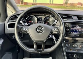 Volkswagen Touran 2,0 TDI 122PS nafta manuál 90 kw - 13