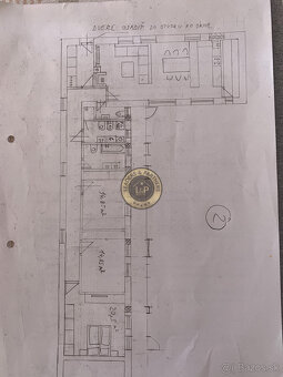 Na predaj starší rodinný dom v obci Tepličky  okr. Hlohovec - 13