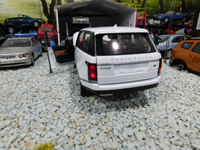 model auta 1:18 Range Rover - 13