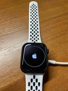 Apple WATCH 8 45mm - 13