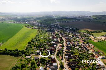 RADO | Stavebný pozemok 456m2 obec Soblahov - 13