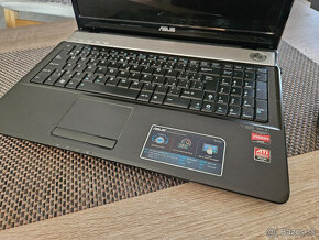 Asus N61D 16" graf karta 1GB - 13