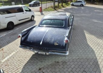 Chrysler Imperial Le Baron benzín 257 kw - 13