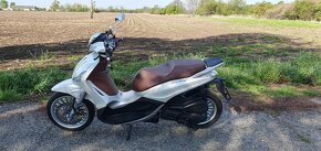 Piaggio Beverly - 13