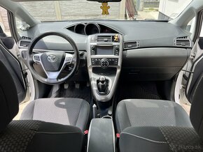 Toyota Verso 2.0 - 13