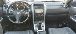 Suzuki Grand Vitara 1.9 DDiS JLX-ES - 13