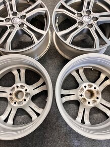 5x114,3 R17 originál alu disky Lexus + senzory - 13