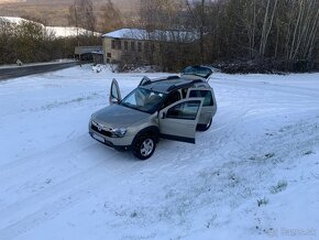 Dacia Duster 4x4 benzín+LPG - 13