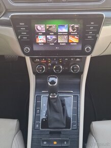 Škoda superb combi Prémium edícia 2.0tdi Dsg 2020 140kw - 13