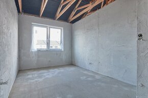 5 izbový rodinný dom, 130 m2, Mládežnícka štvrť, Galanta - 13