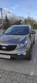 KIA SPORTAGE - 13